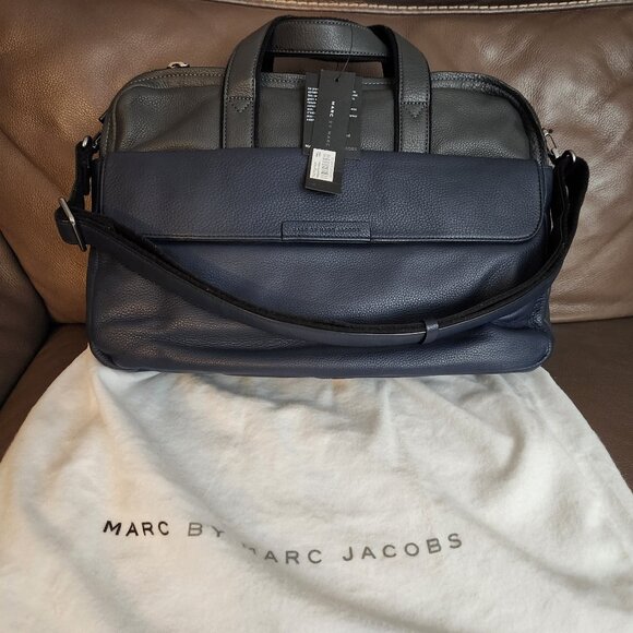 Marc by Marc Jacobs Navy Leather Messenger Bag NWT - Picture 1 of 6